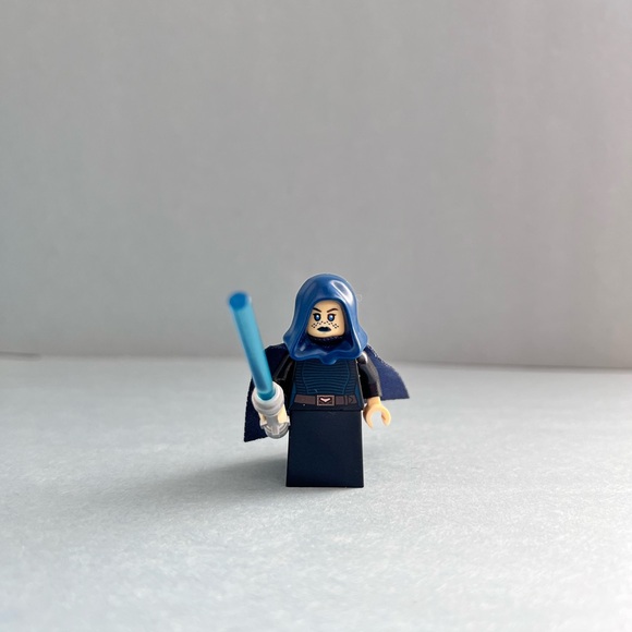 LEGO Star Wars Barriss Offee Minifigure - Picture 1 of 3